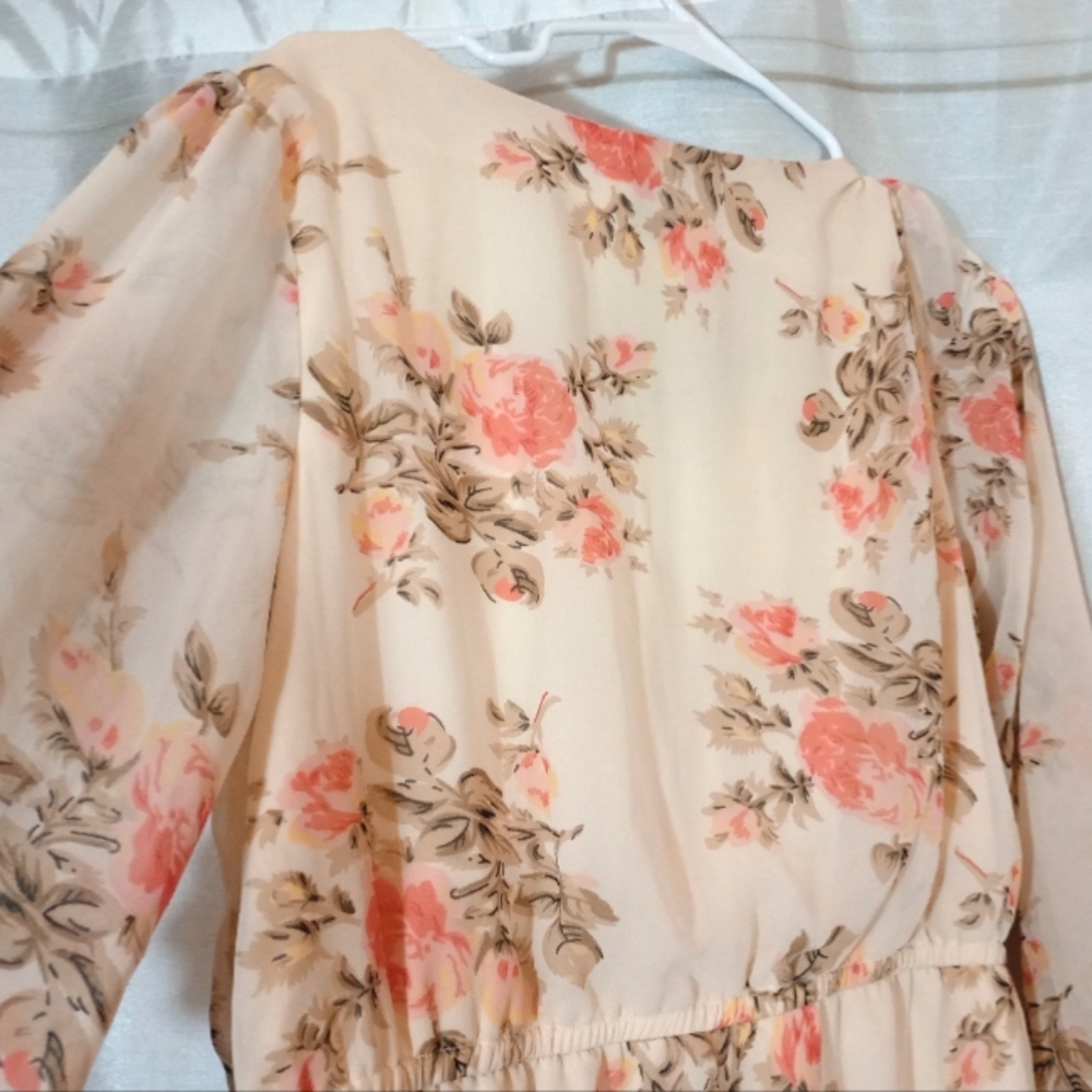 Wet Seal Vintage Romper, Long Sleeve Orange/Ivory/Green See thru Floral, L - Picture 7 of 13